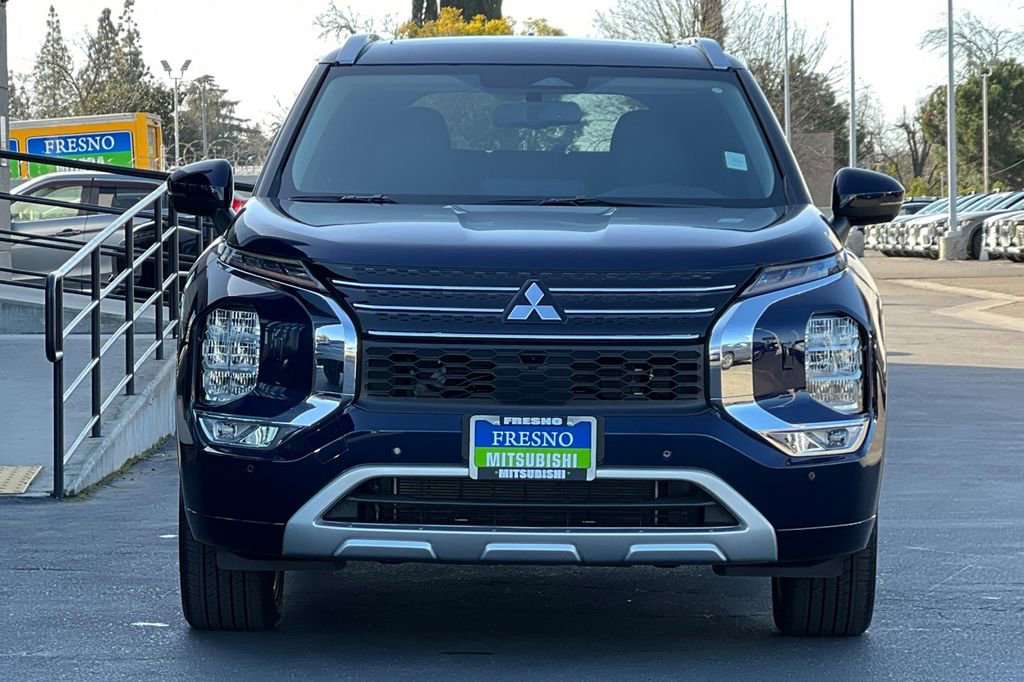 New 2025 Mitsubishi Outlander SEL AWD/4WD image 10