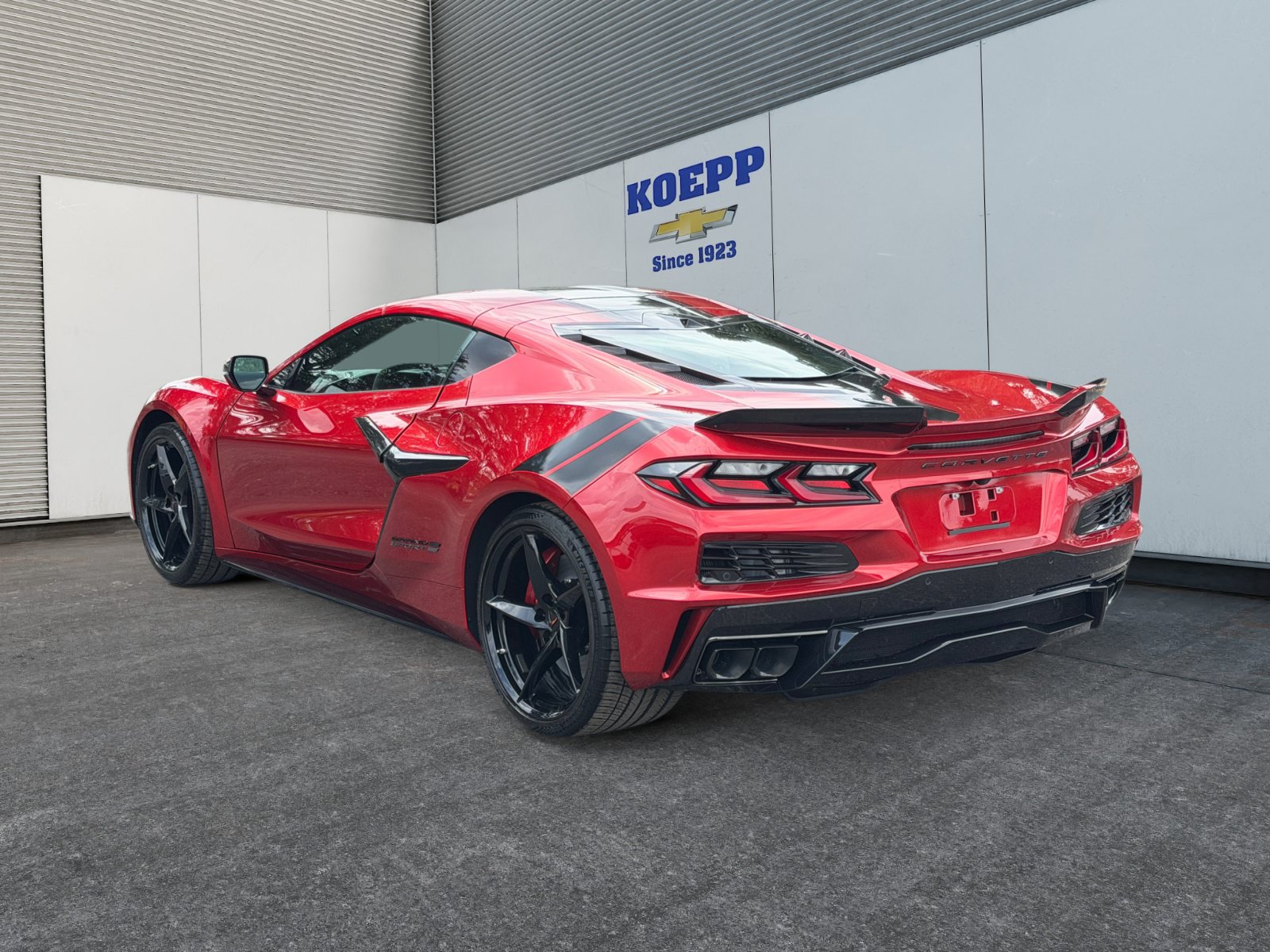 New 2027 Chevrolet Corvette Grand Sport w/ Stealth Interior Trim Package RWD image 3