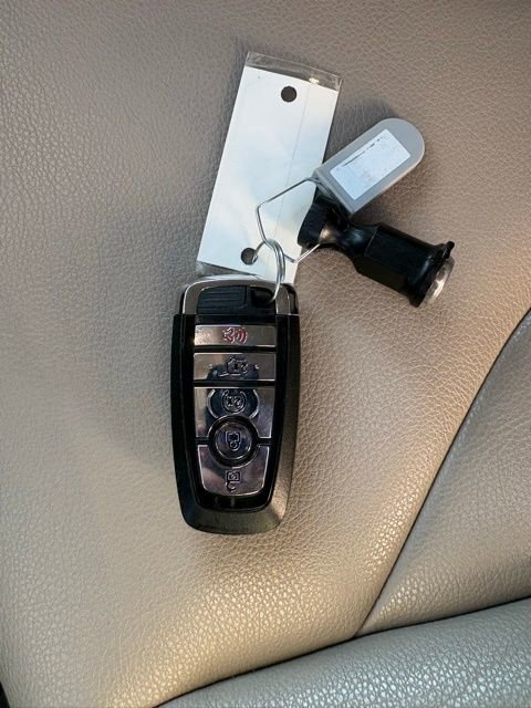 Used 2023 Lincoln Nautilus AWD image 6