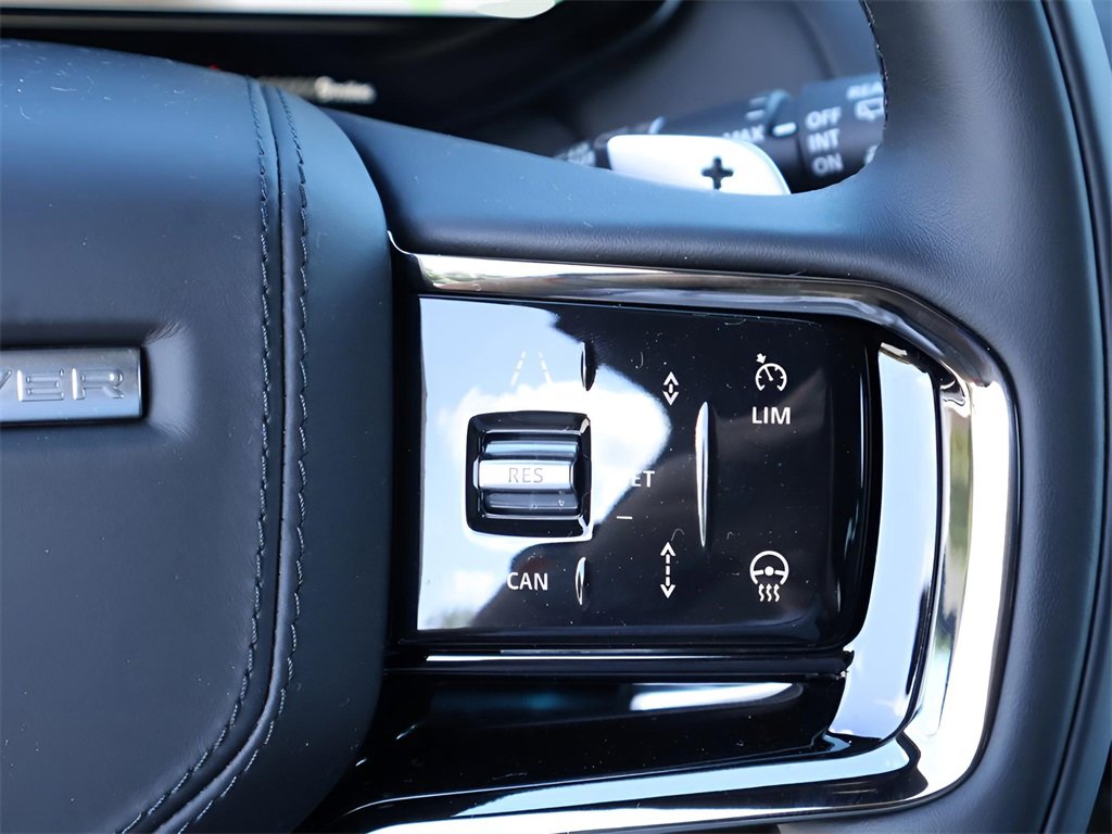 New 2025 Land Rover Range Rover Sport Dynamic SE image 23