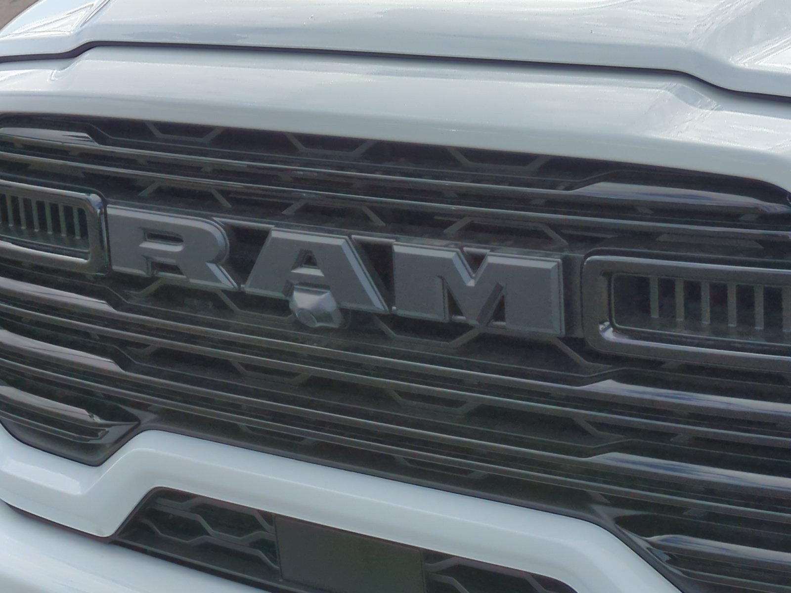 New 2026 RAM 2500 Laramie AWD/4WD image 23