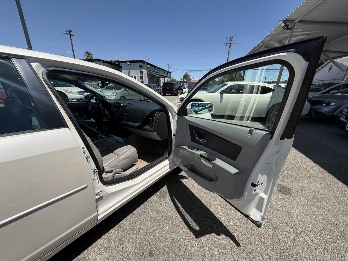Used 2007 Cadillac CTS 2.8 RWD image 31