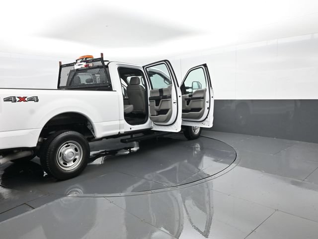 Used 2020 Ford F250 XL w/ Power Equipment Group AWD/4WD image 27