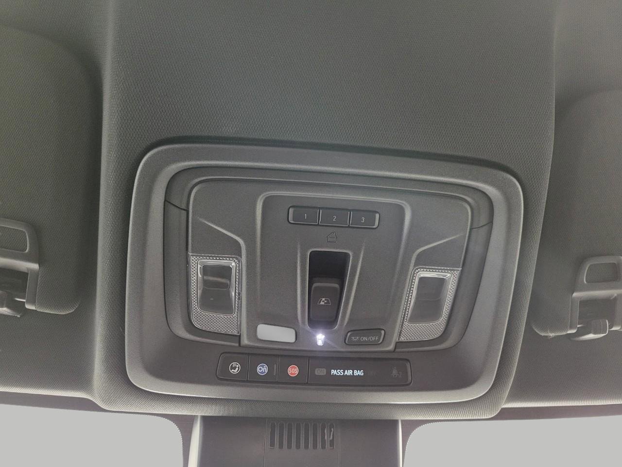 Used 2025 GMC Sierra 1500 AT4 w/ AT4 Premium Package AWD/4WD image 19