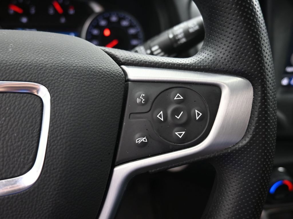 Used 2022 GMC Terrain SLE w/ Driver Convenience Package image 13