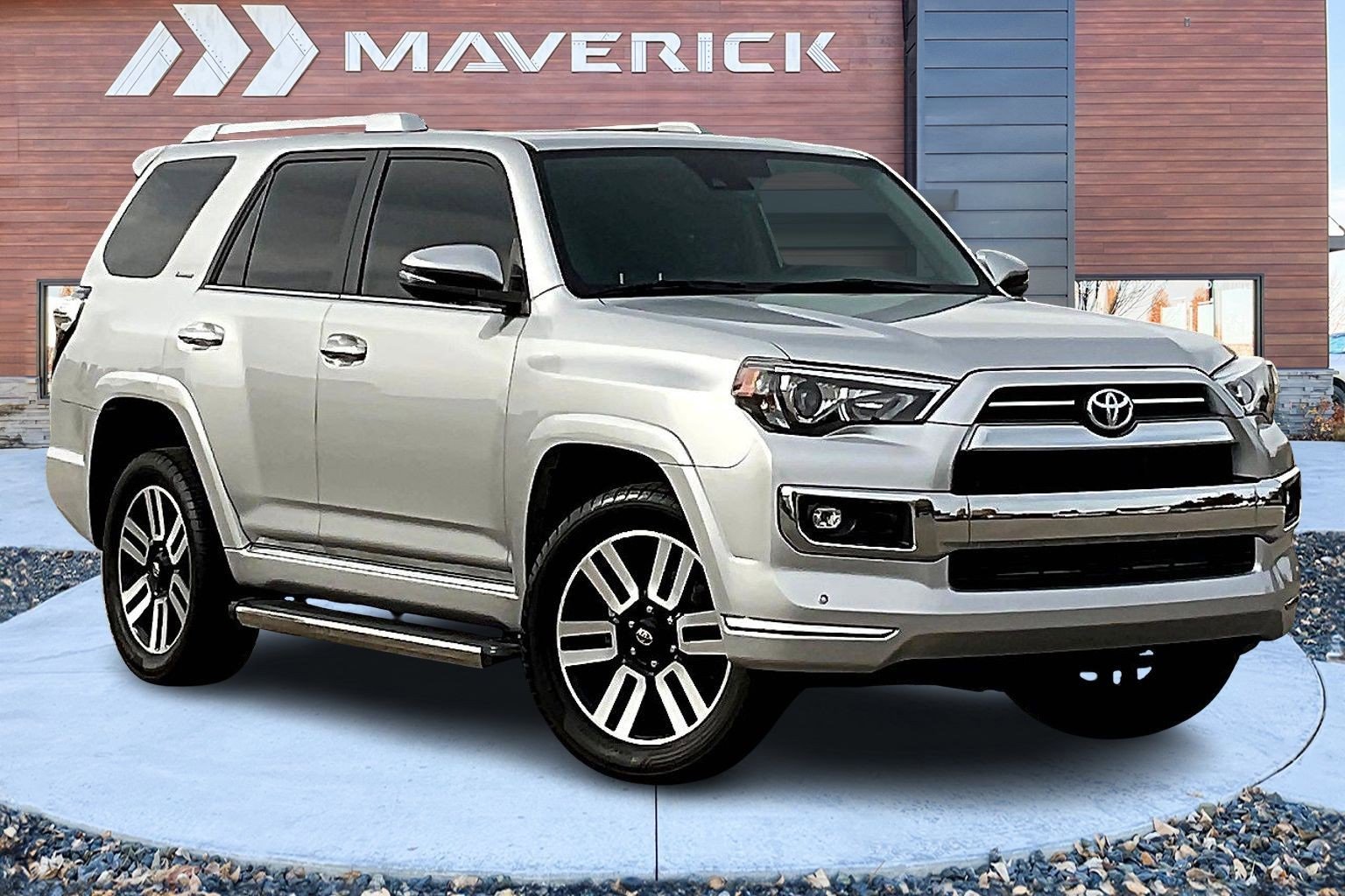 Used 2022 Toyota 4Runner Limited image 1