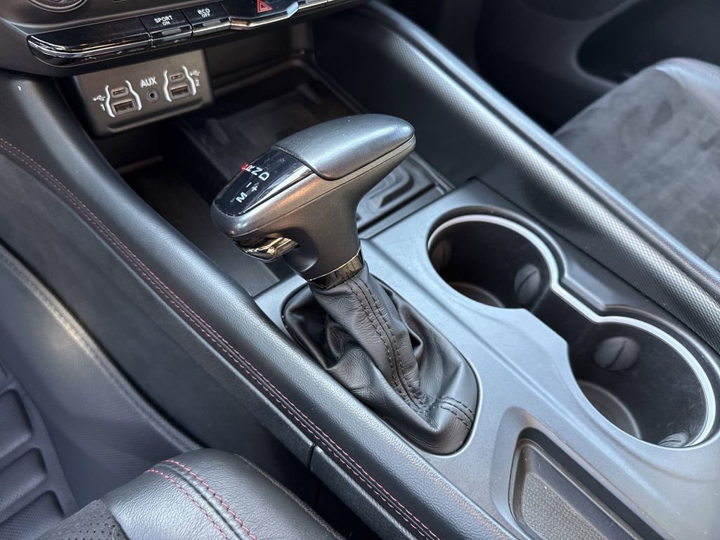 Used 2022 Dodge Durango R/T w/ Blacktop Package image 31