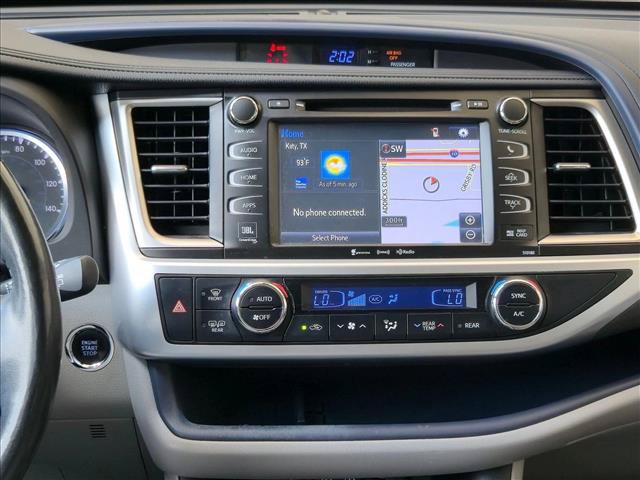 Used 2017 Toyota Highlander Limited Platinum FWD image 13