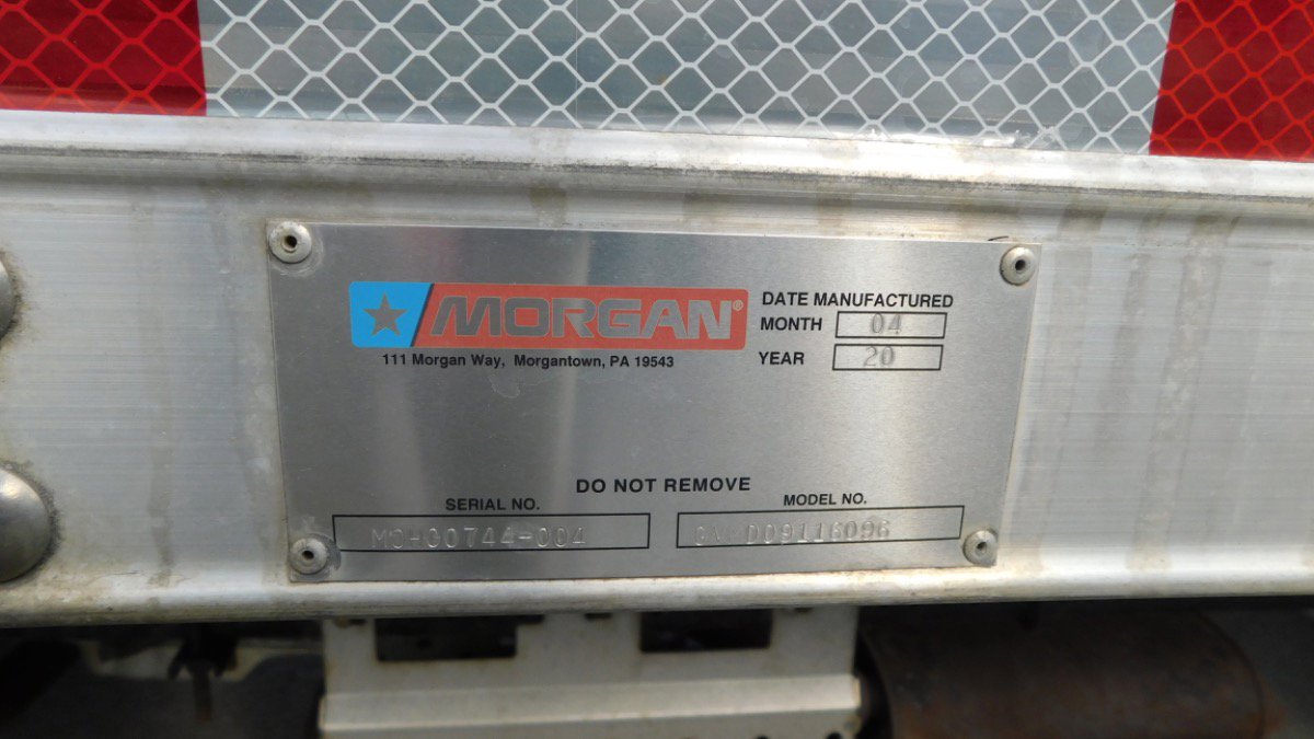 Used 2020 Isuzu NPR image 17