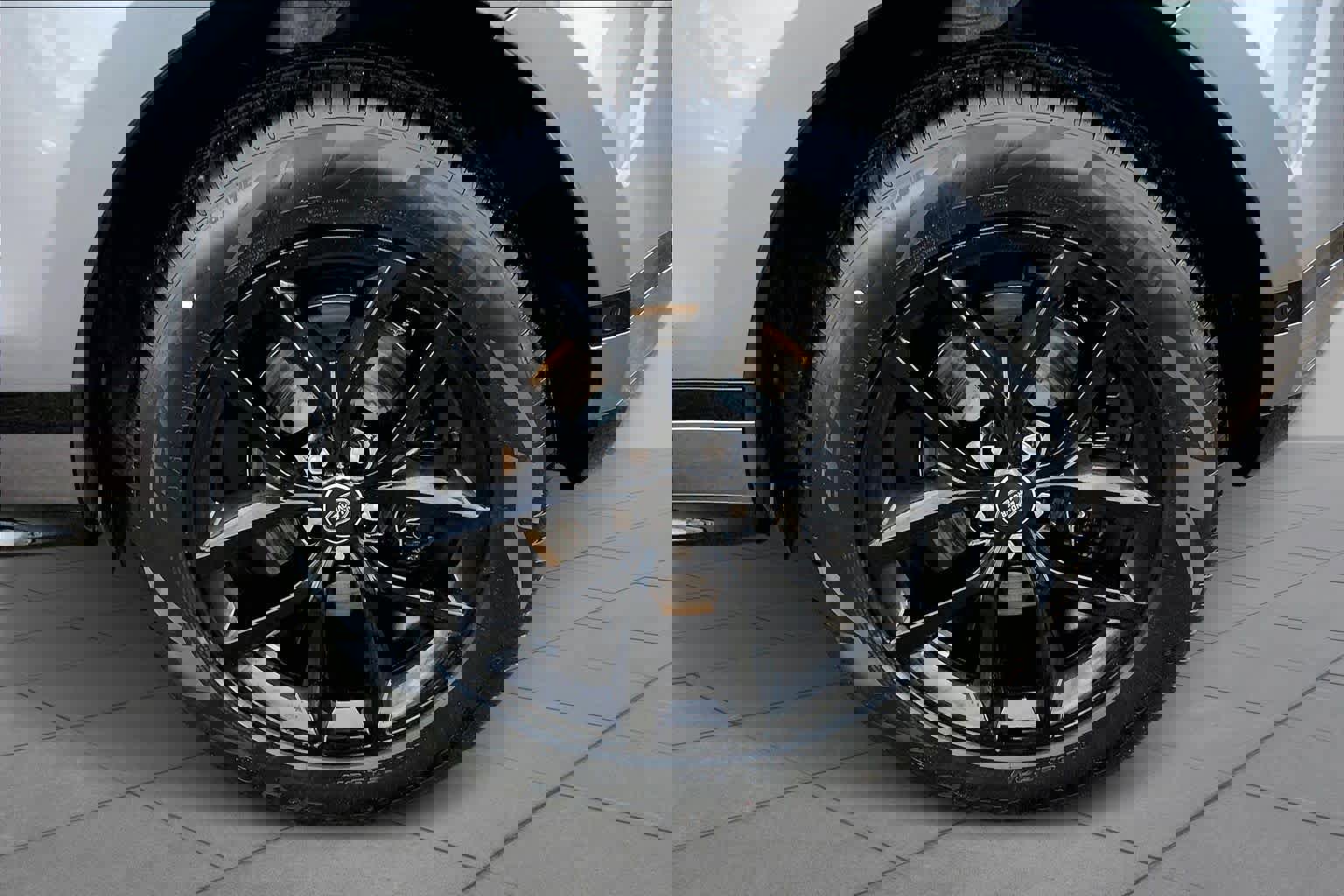 Certified 2026 Land Rover Range Rover Evoque Dynamic SE image 11