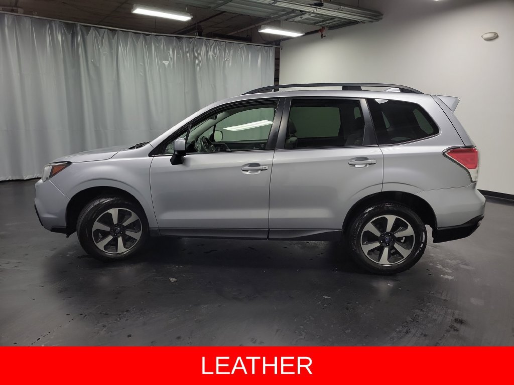 Used 2017 Subaru Forester 2.5i Premium AWD/4WD image 6