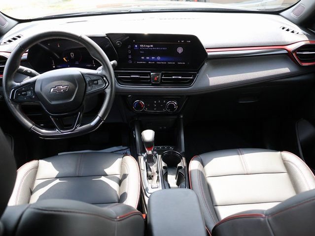 Used 2024 Chevrolet TrailBlazer RS w/ Driver Confidence Package FWD image 18