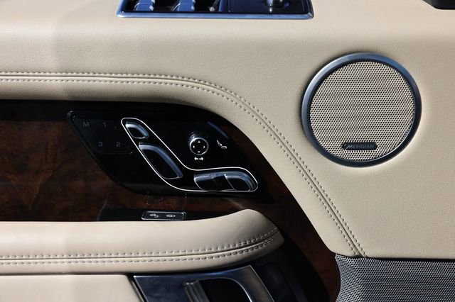 Used 2018 Land Rover Range Rover HSE image 50