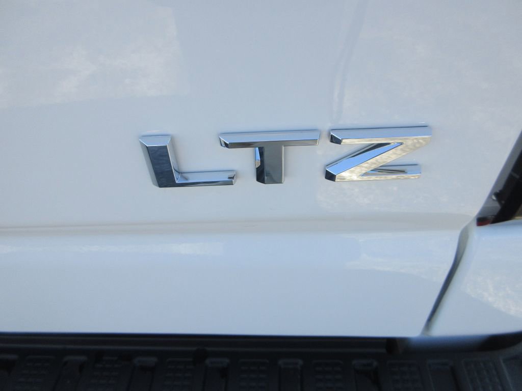 New 2026 Chevrolet Silverado 3500 LTZ w/ LTZ Premium Package image 12