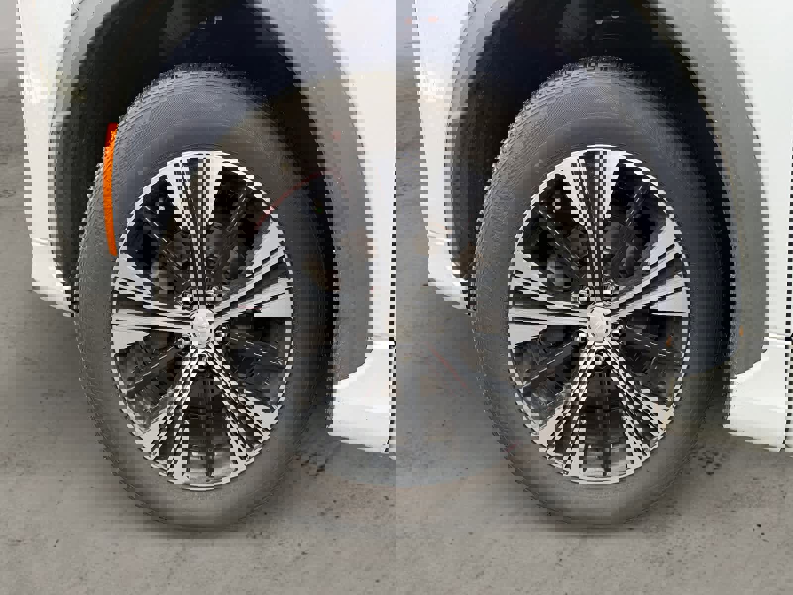 Used 2022 Mitsubishi Eclipse Cross SEL image 9