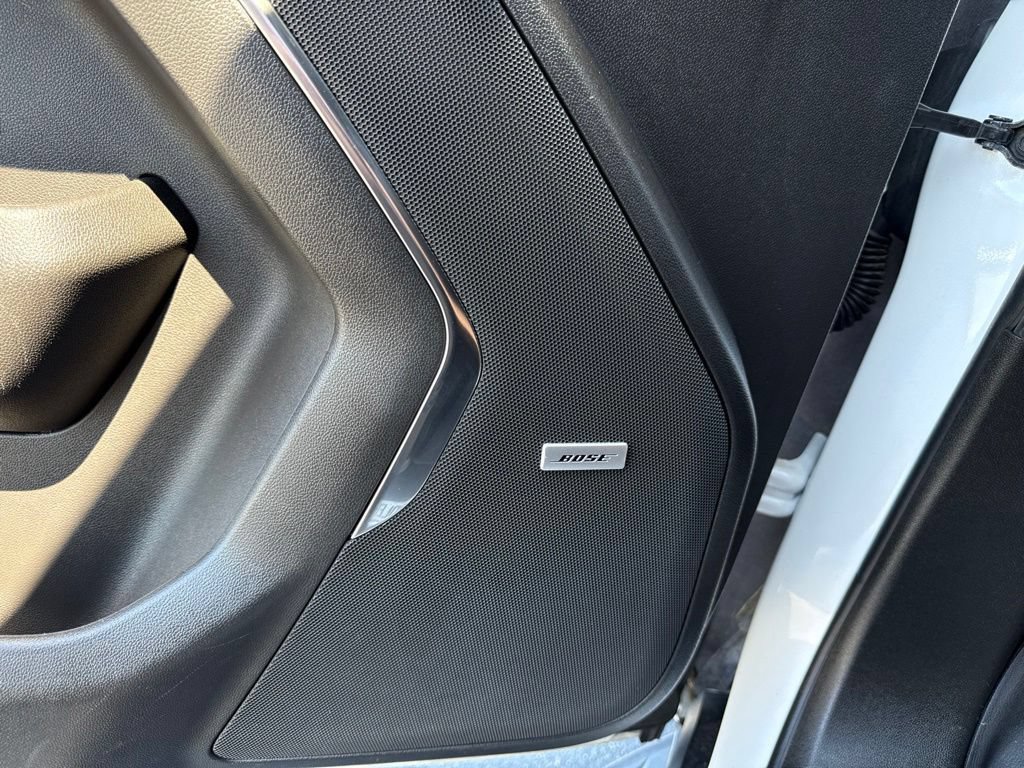 Used 2022 Chevrolet Tahoe RST w/ Luxury Package RWD image 16