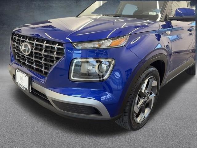 Used 2025 Hyundai Venue SEL image 60