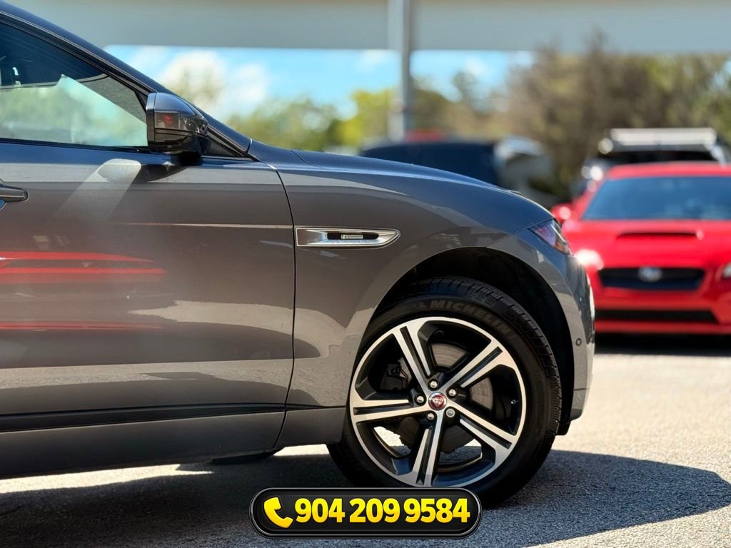 Used 2017 Jaguar F-PACE R-Sport image 6