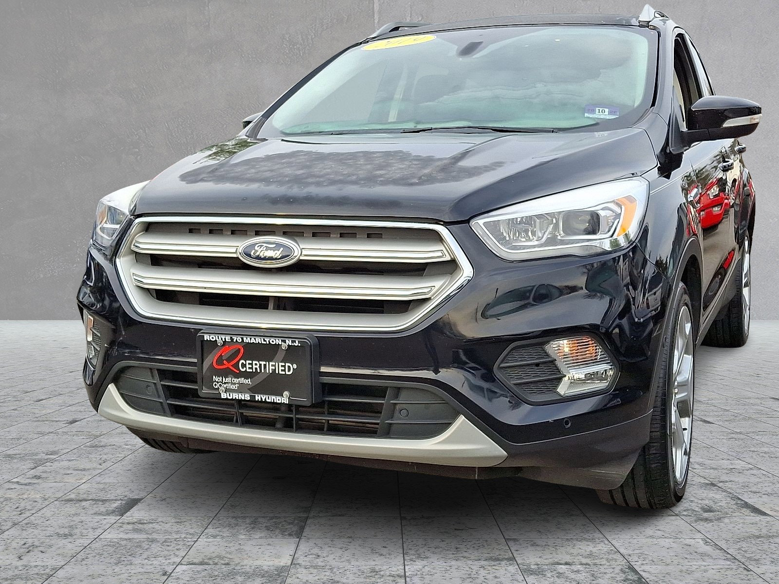 Used 2019 Ford Escape Titanium image 4