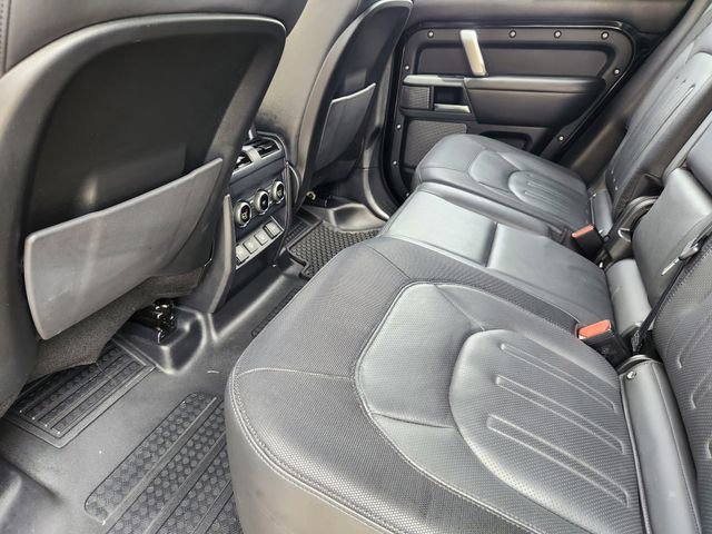 Used 2022 Land Rover Defender 110 X-Dynamic HSE AWD/4WD image 29