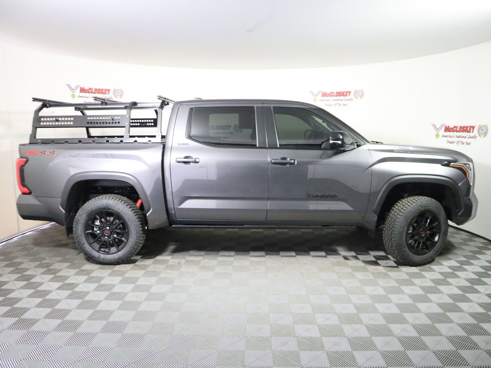 Used 2025 Toyota Tundra Limited image 6