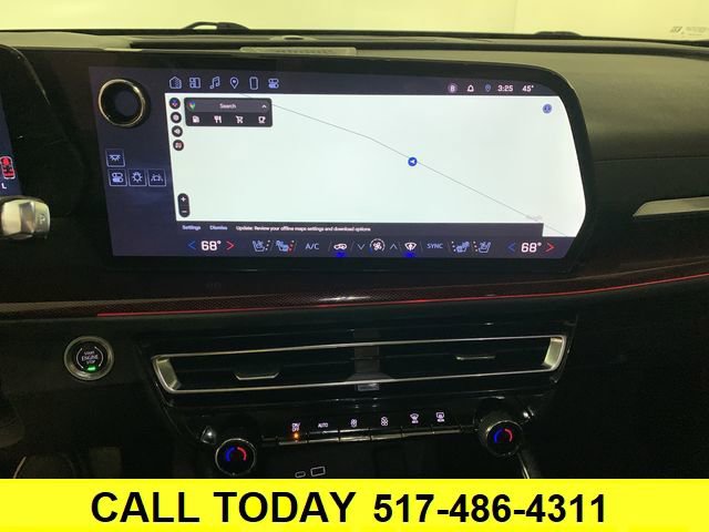 Certified 2024 Chevrolet Traverse RS image 15