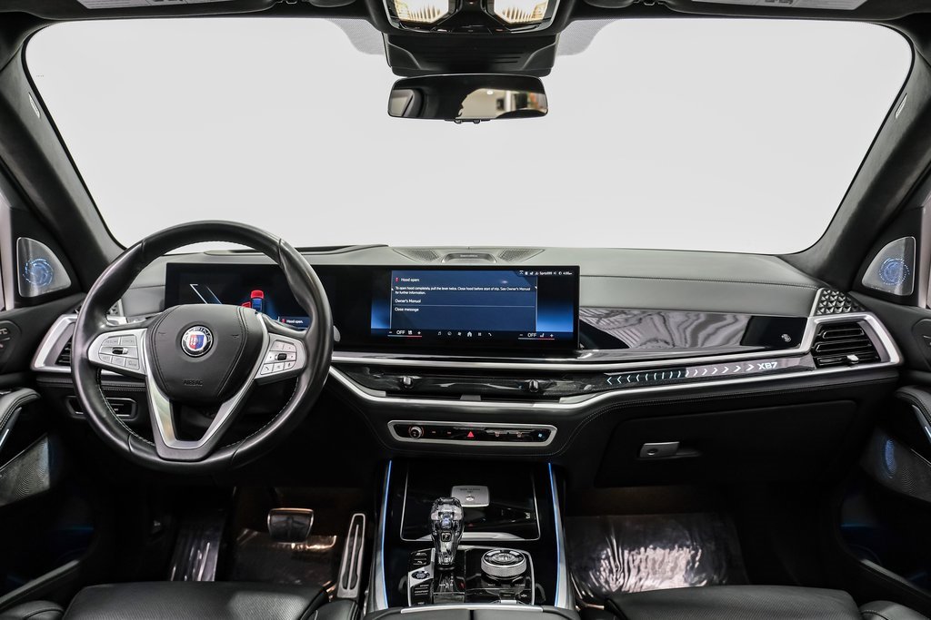 Used 2024 BMW ALPINA XB7 image 12