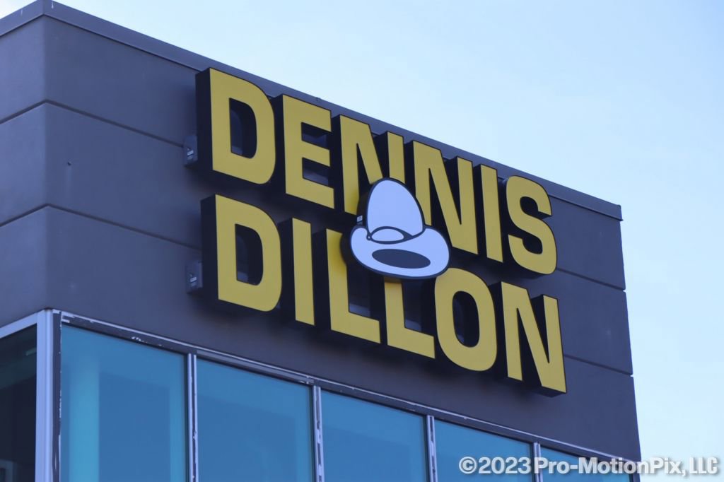 Used 2015 Porsche Macan S AWD/4WD image 32