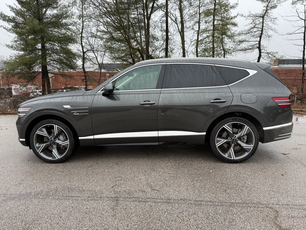 Used 2025 Genesis GV80 3.5T Prestige AWD/4WD image 2
