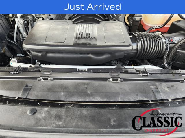 Used 2025 Cadillac Escalade ESV Premium Luxury w/ LPO, Floor Liner Package AWD/4WD image 43