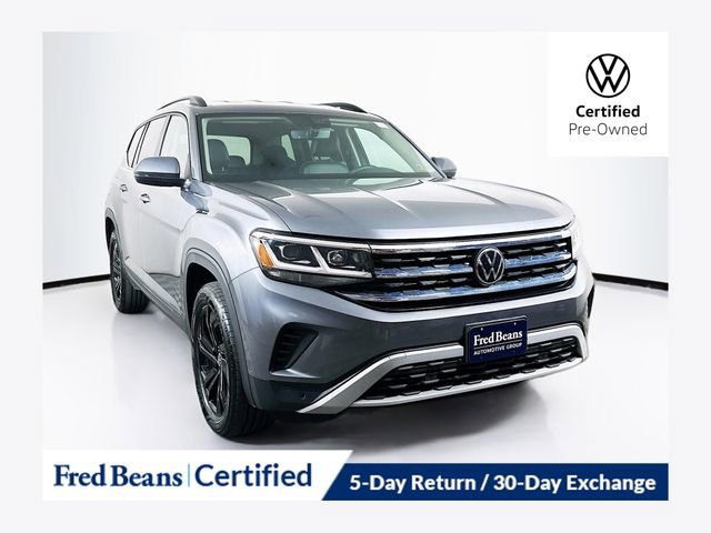 Used 2023 Volkswagen Atlas SE w/ Black Wheel Package AWD/4WD image 1