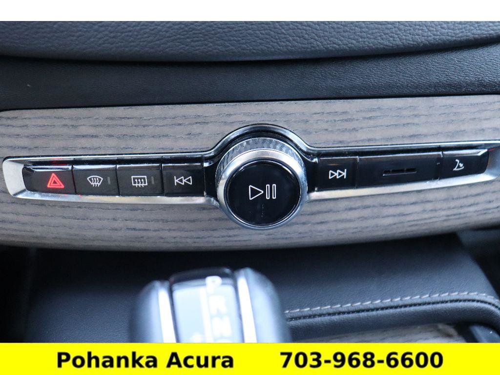 Used 2022 Volvo XC90 T6 Inscription w/ Climate Package image 16