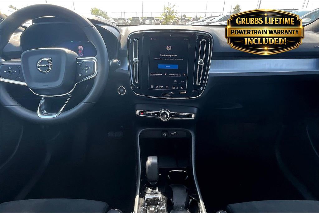 New 2026 Volvo XC40 B4 Plus w/ Protection Package Premier FWD image 9