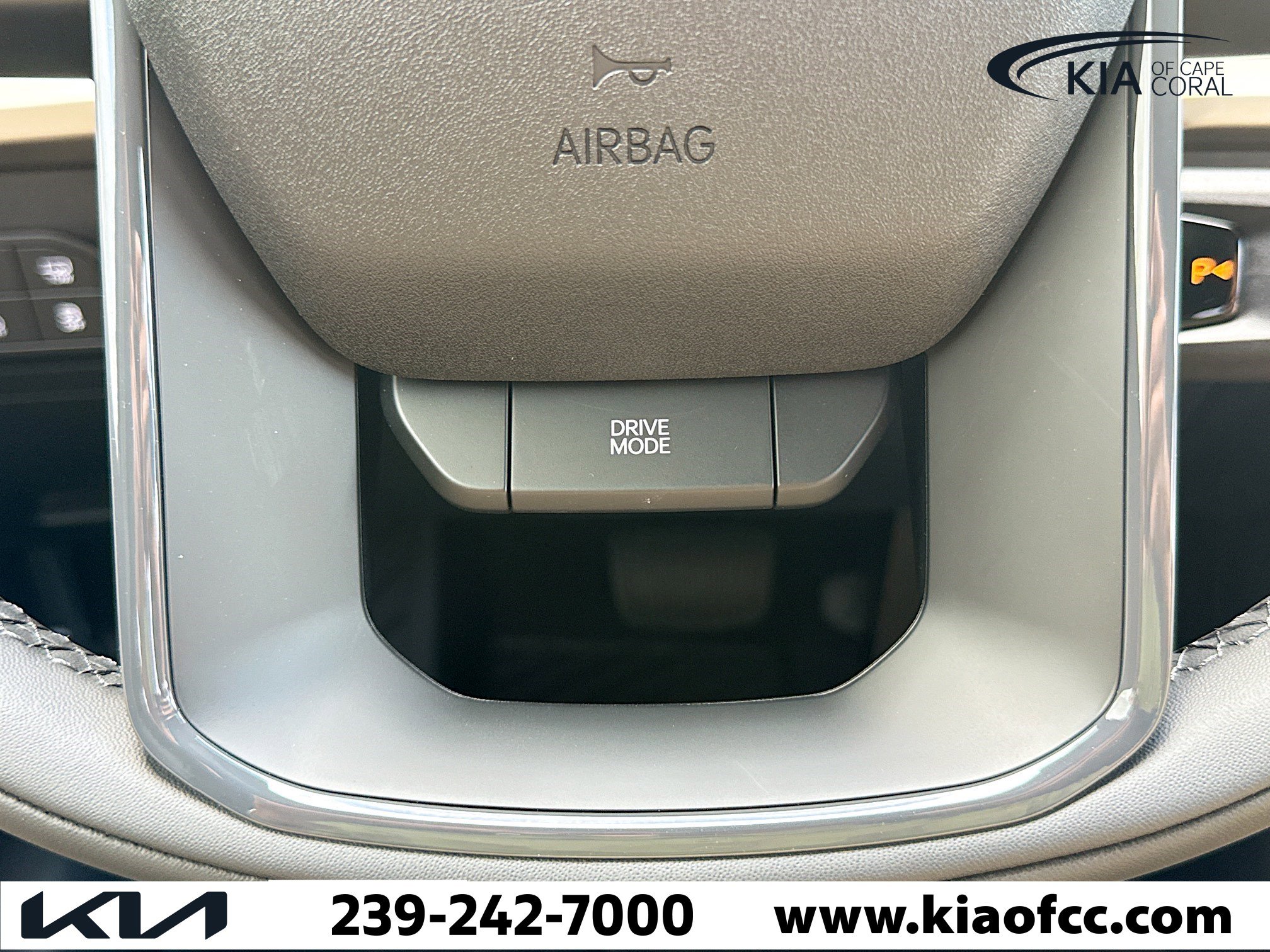 New 2027 Kia Telluride EX w/ Towing Package FWD image 31