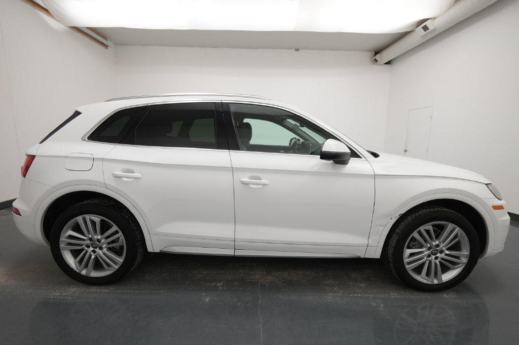 Used 2020 Audi Q5 2.0T Premium Plus w/ Premium Plus Package AWD/4WD image 10