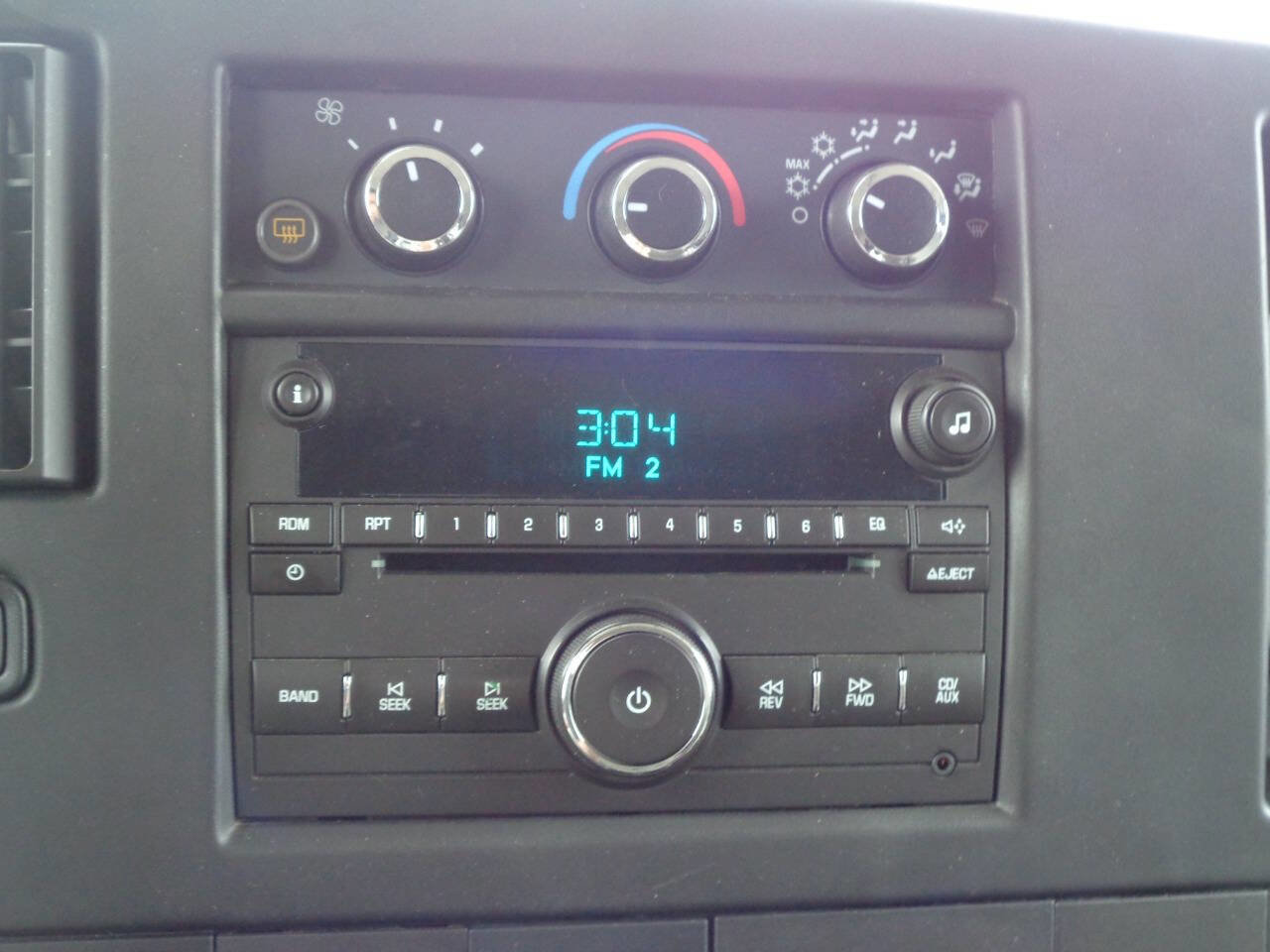 Used 2014 Chevrolet Express 3500 LT w/ LT Preferred Equipment Group image 48