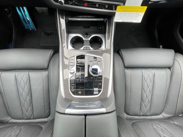 New 2026 BMW X7 M60i image 23