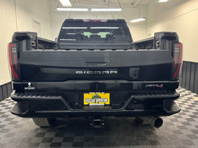 Used 2024 GMC Sierra 2500 AT4 image 38