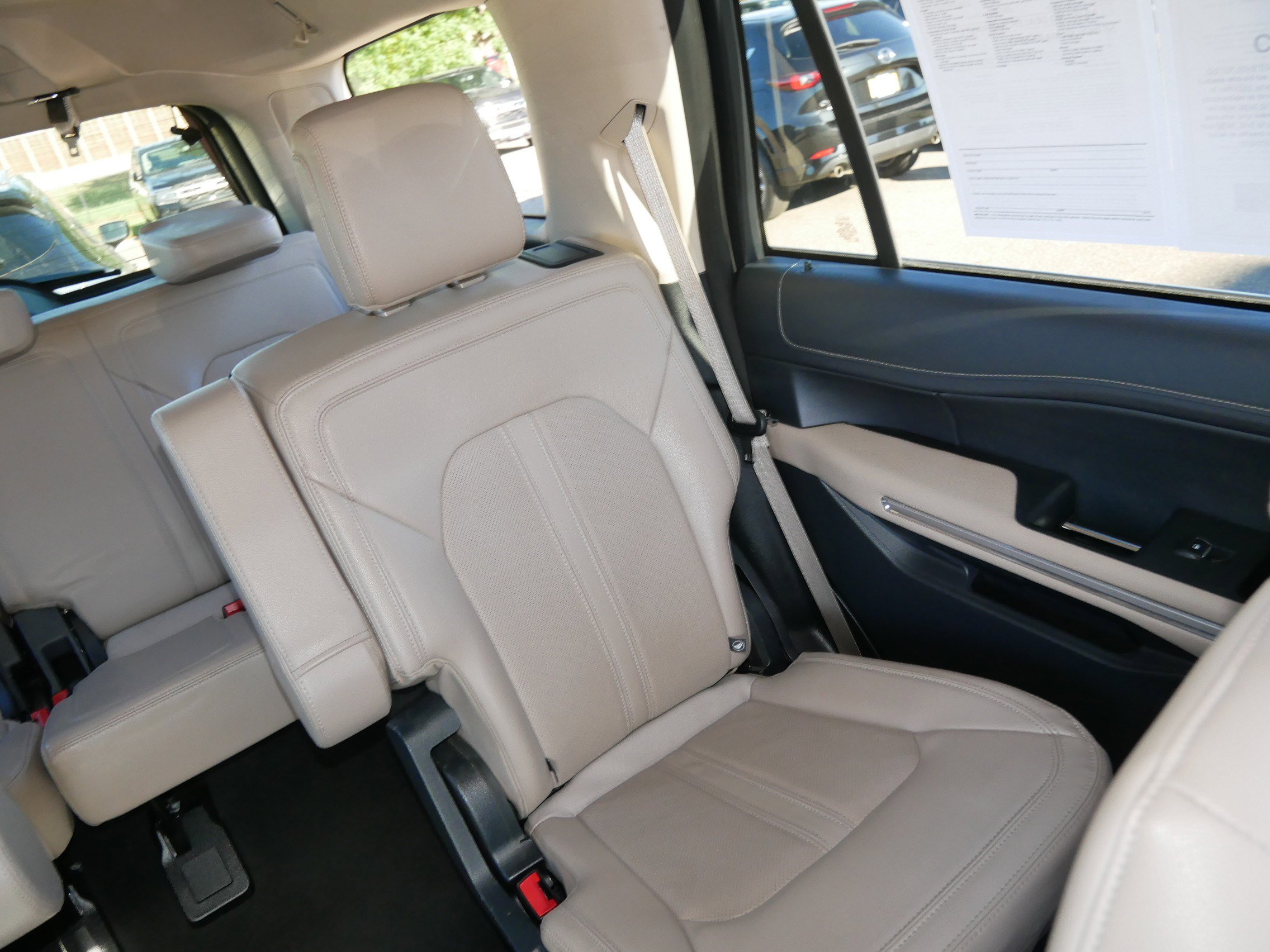 Certified 2024 Ford Expedition Limited image 14