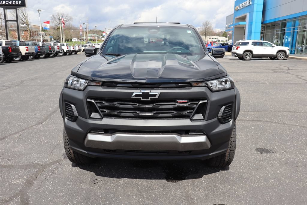 New 2026 Chevrolet Colorado Trail Boss w/ Midnight Edition AWD/4WD image 25