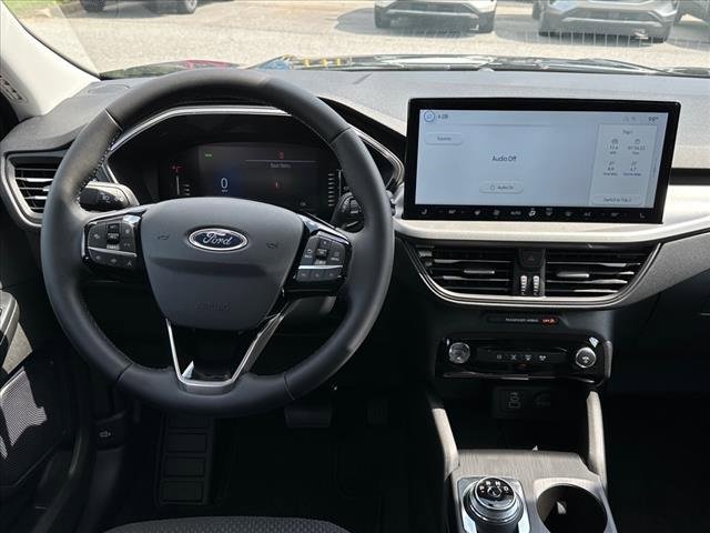 Used 2024 Ford Escape SE image 5