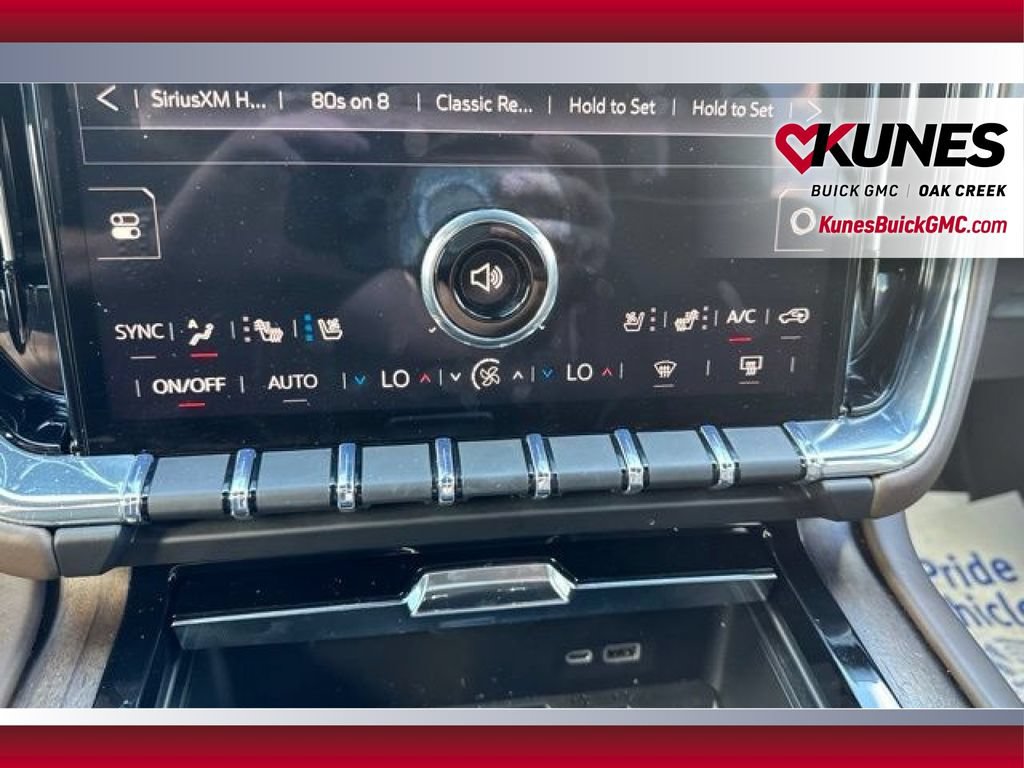 Used 2026 GMC Yukon XL Denali Ultimate w/ LPO, Floor Liner Package AWD/4WD image 39