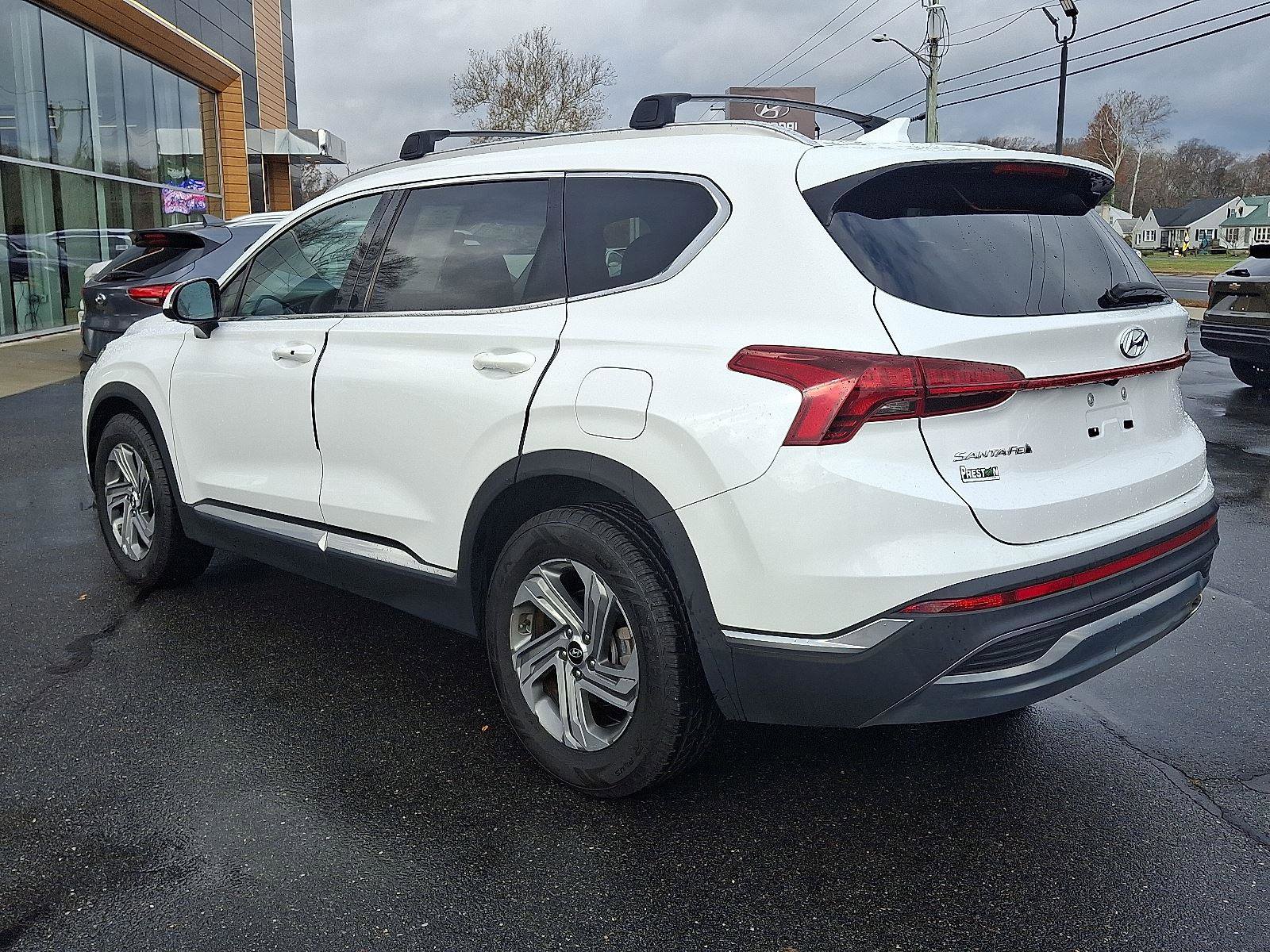 Used 2021 Hyundai Santa Fe SEL image 6