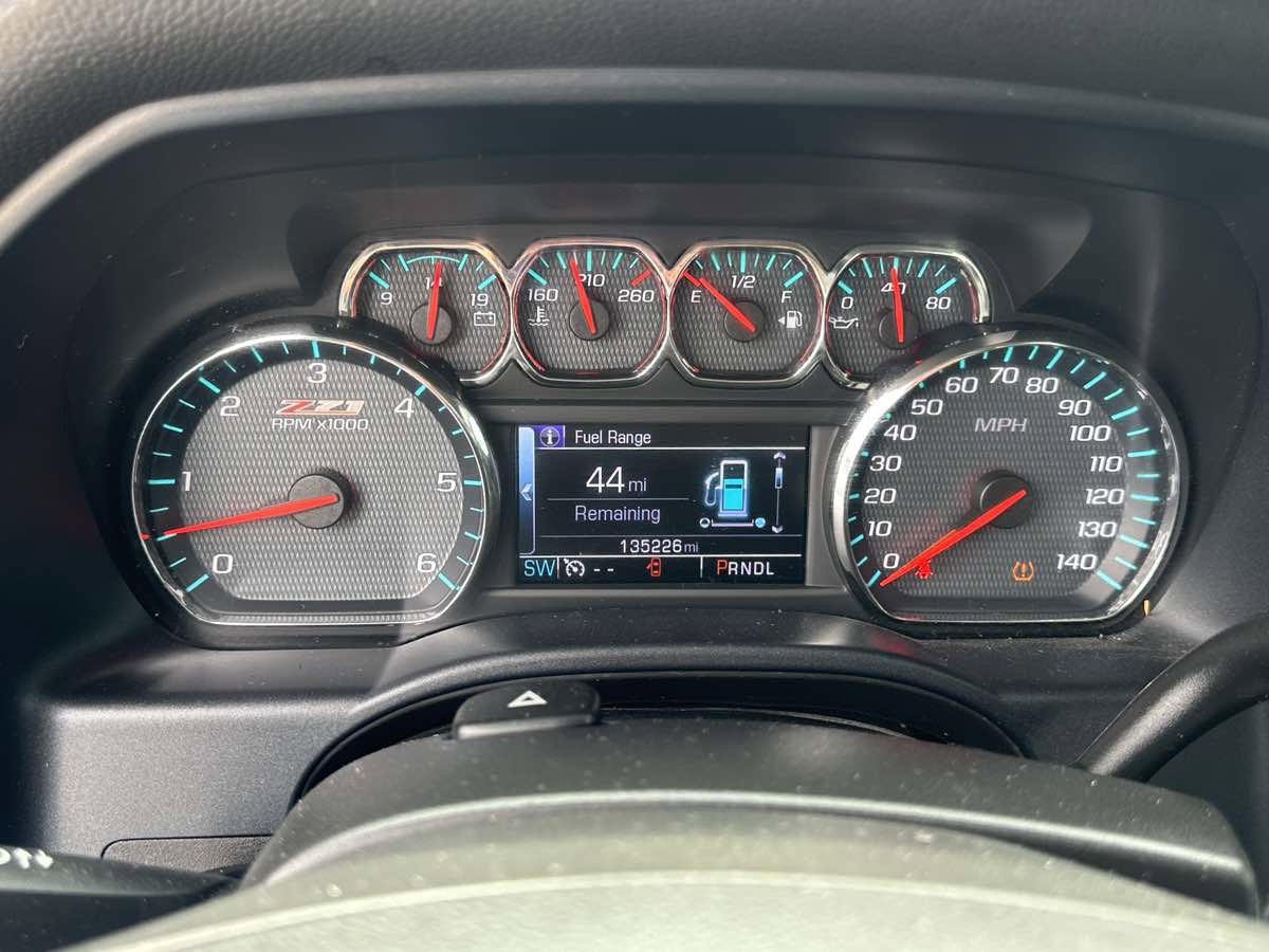 Used 2017 Chevrolet Silverado 1500 LT w/ All Star Edition image 17