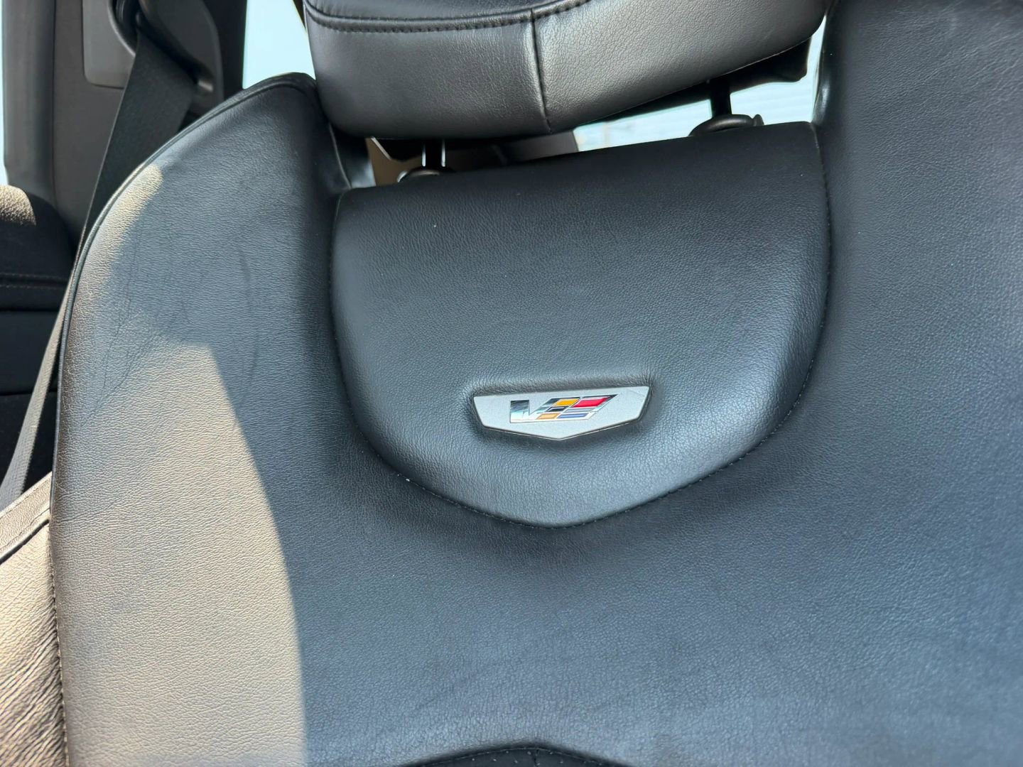 Used 2011 Cadillac CTS V w/ Wood Trim Package RWD image 31