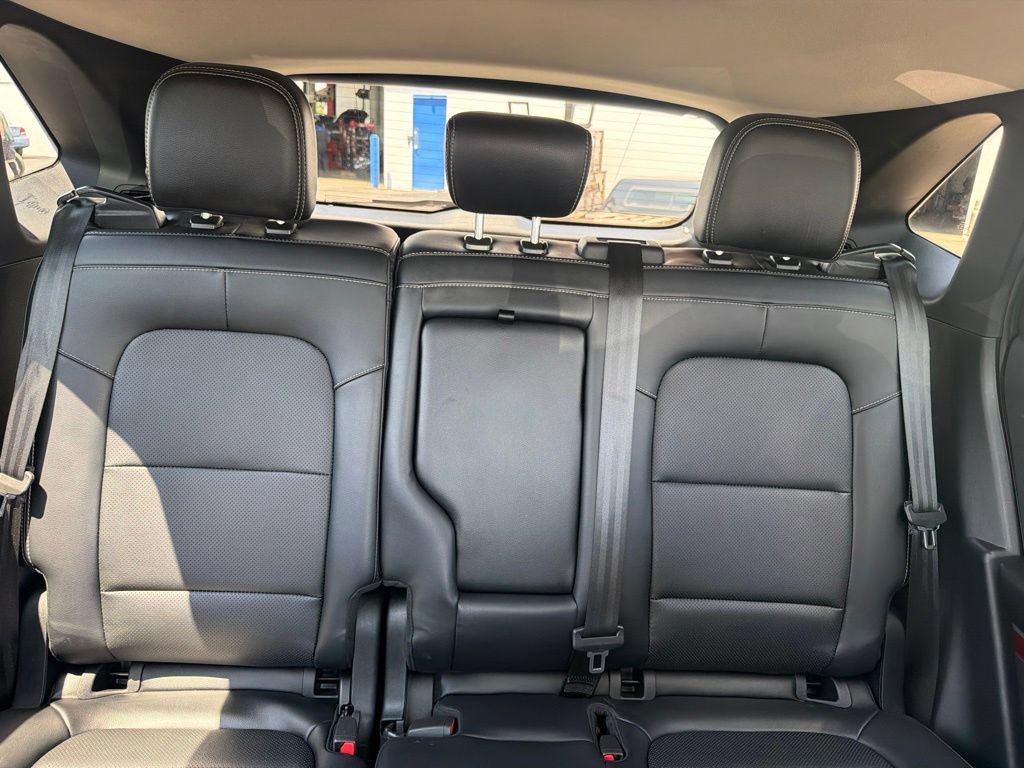 Used 2020 Ford Escape SEL FWD image 44