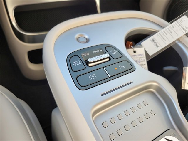 New 2026 Hyundai Ioniq 9 Limited image 18