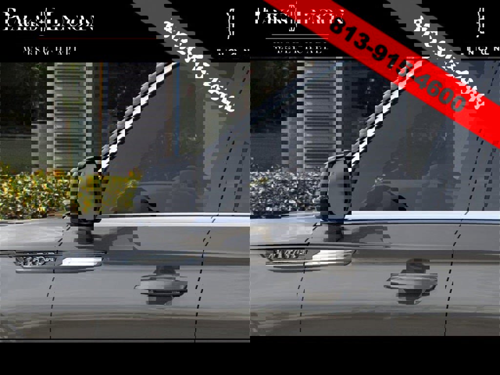 New 2025 Lincoln Aviator Black Label image 20