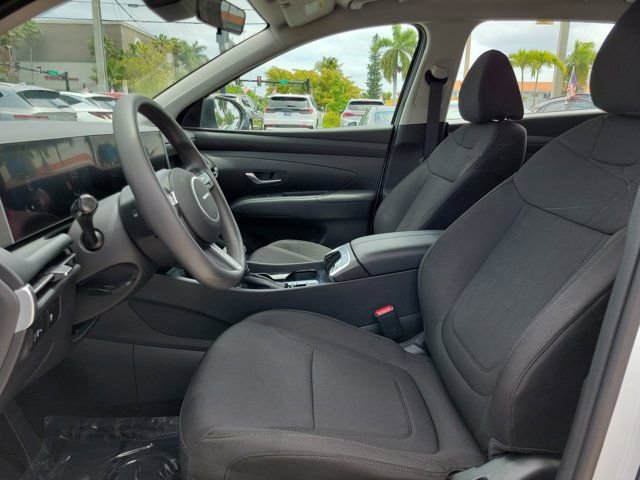 Certified 2026 Hyundai Tucson SE FWD image 11