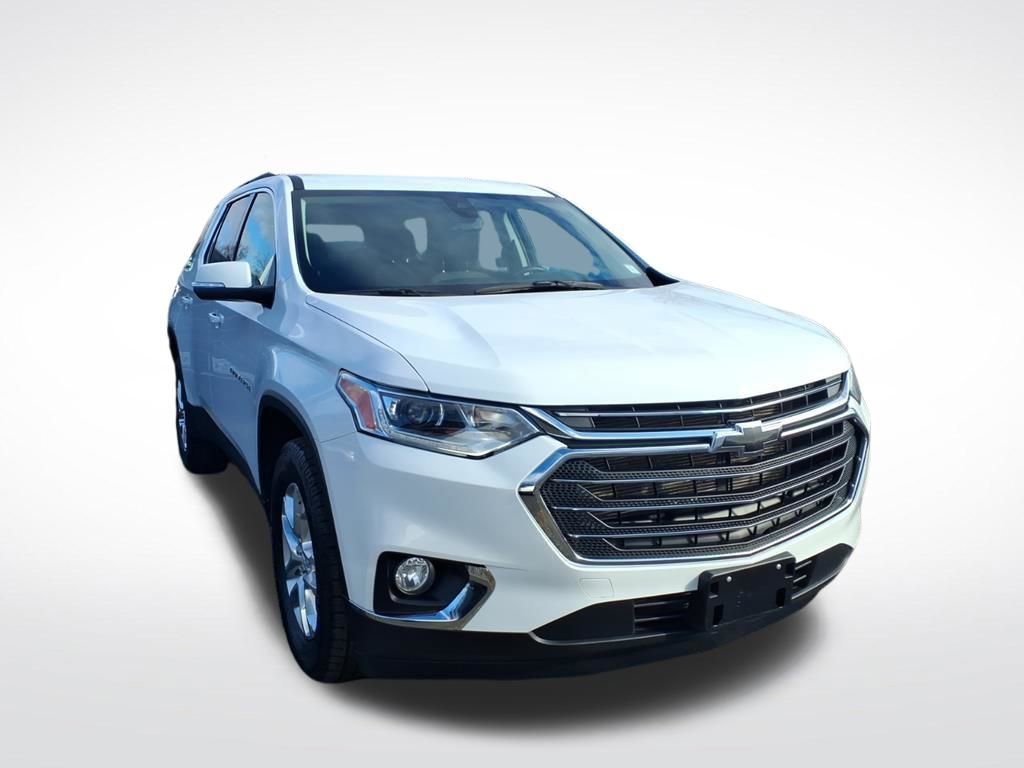 Certified 2021 Chevrolet Traverse LT image 3